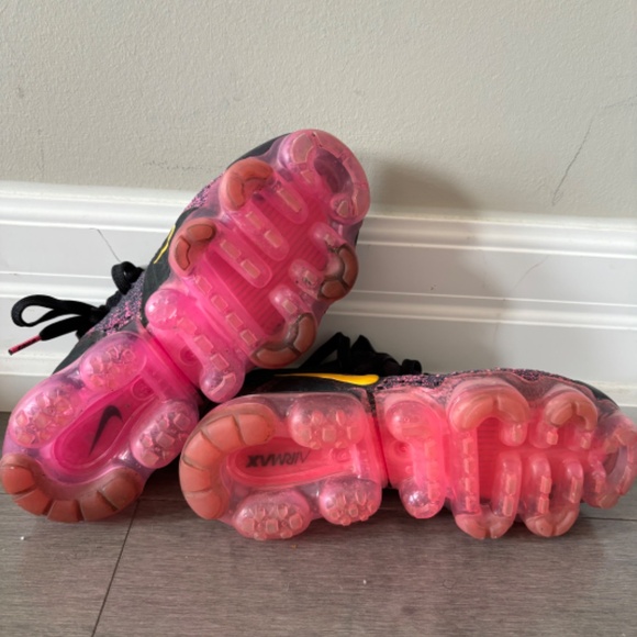 Ladies size 6 vapour max - Picture 2 of 6